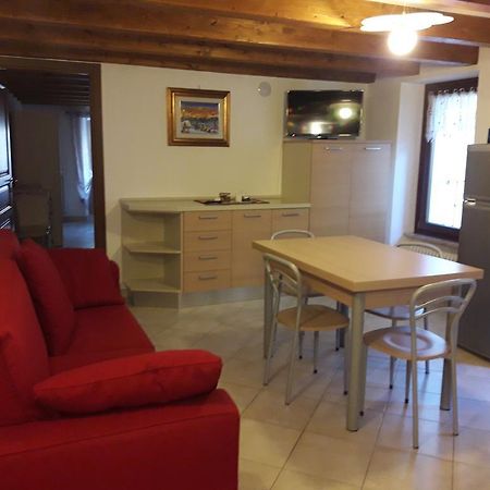 אאוסטה Appartamento" Le Bourg 61" Vda Cir 0208 מראה חיצוני תמונה
